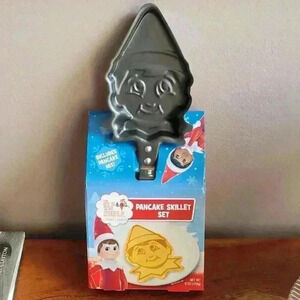 Elf On The Shelf Skillet Set with Pancake Mix Christmas Breakfast By 05/2021